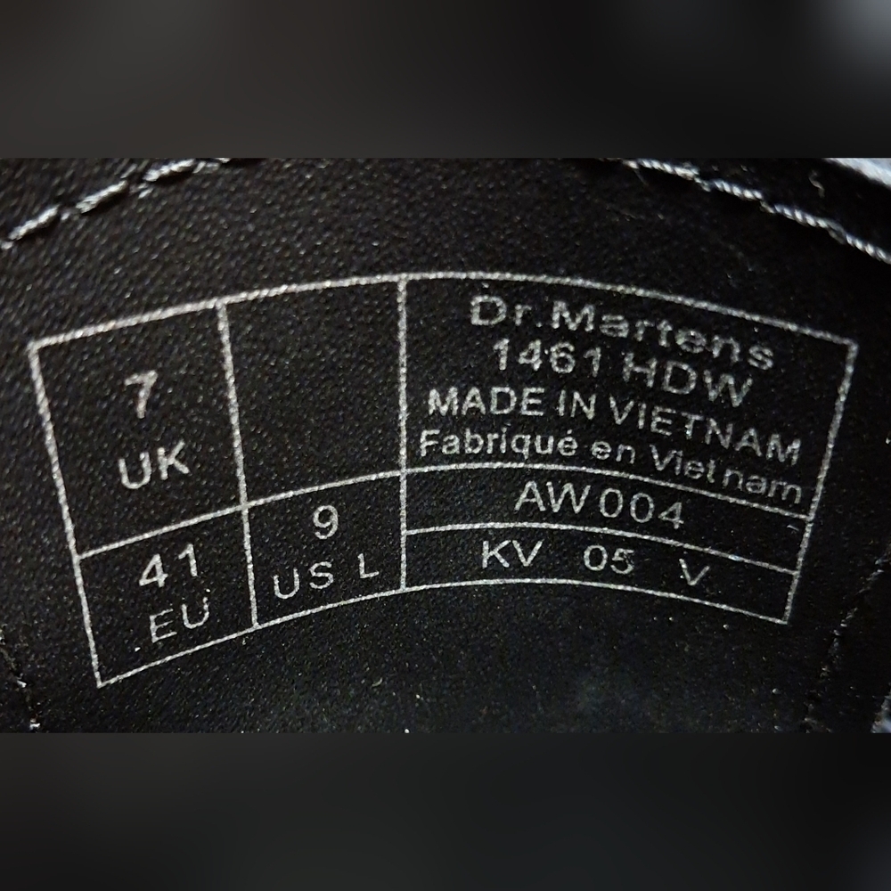 Dr. Martens 1461 Hardware Virginia Leather Shoes Womens 9 (Like New) - Picture 6 of 16